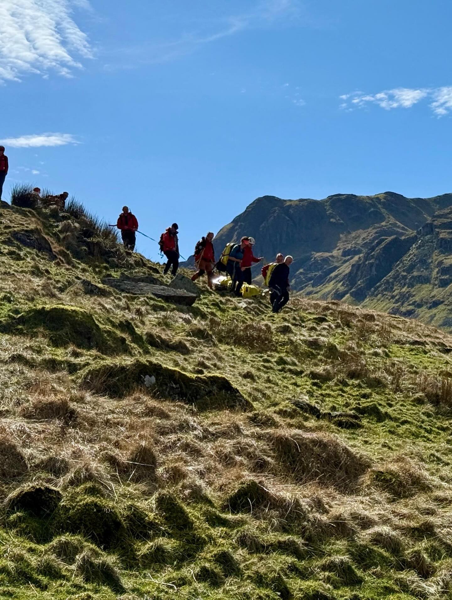 Knee injury on Dollywaggon Pike