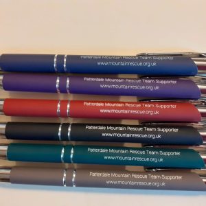 6 x stylus pens in assorted colours
